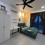Studio Klcc Bukit Bintang Lrt